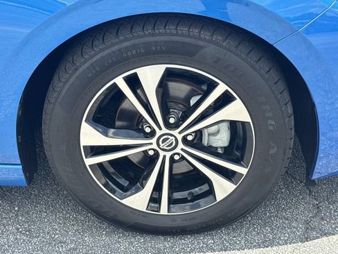 Used 2023 Nissan Sentra SV FWD image 12