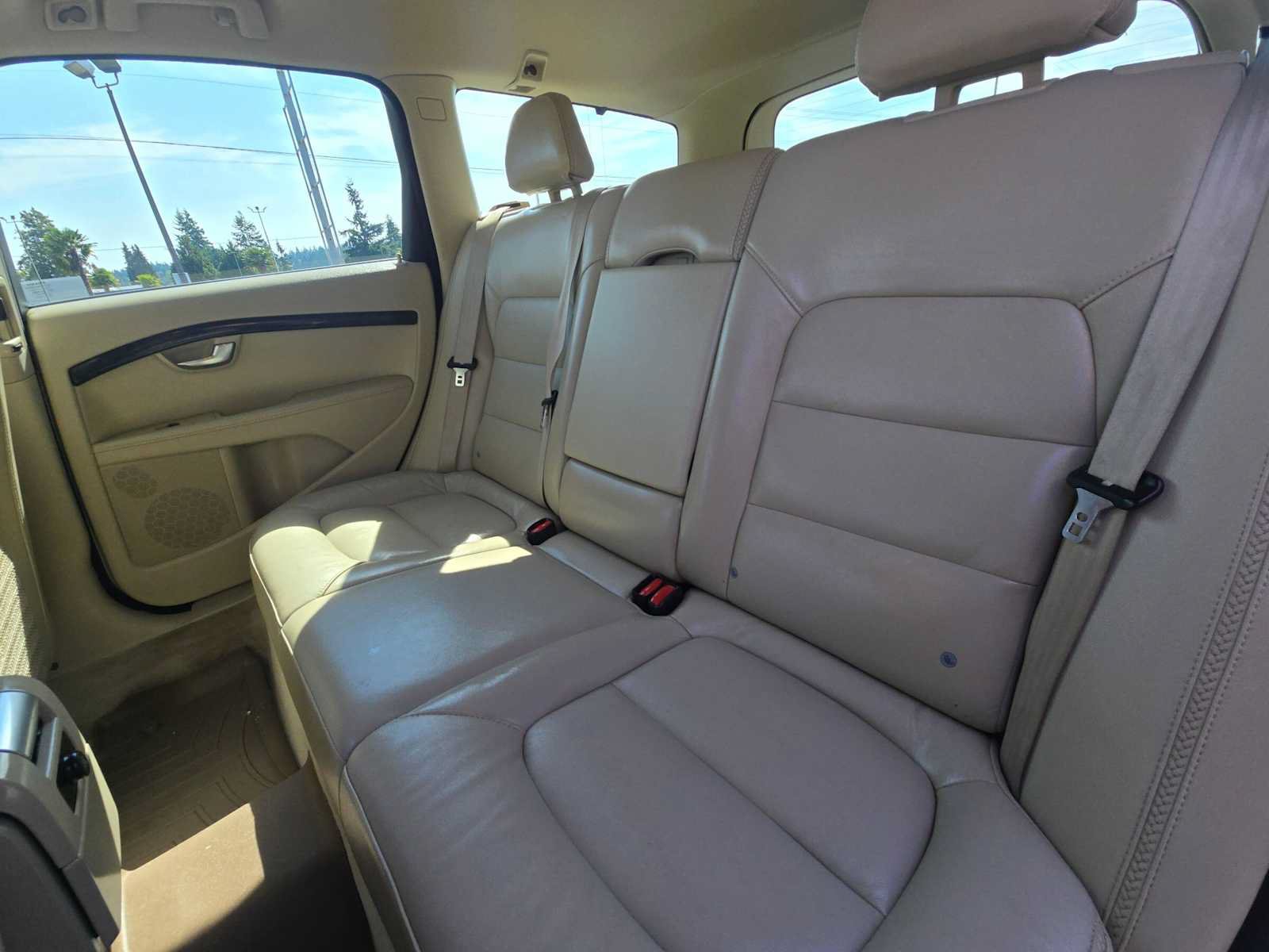 Used 2016 Volvo XC70 T5 Premier AWD/4WD image 17