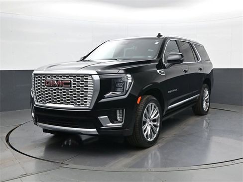 Certified 2023 GMC Yukon Denali image 3