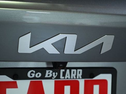 Used 2025 Kia Sorento SX Prestige image 11