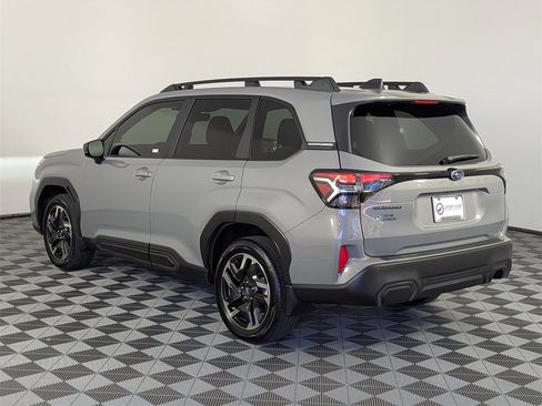 Used 2025 Subaru Forester Limited w/ Popular Package #2 image 7