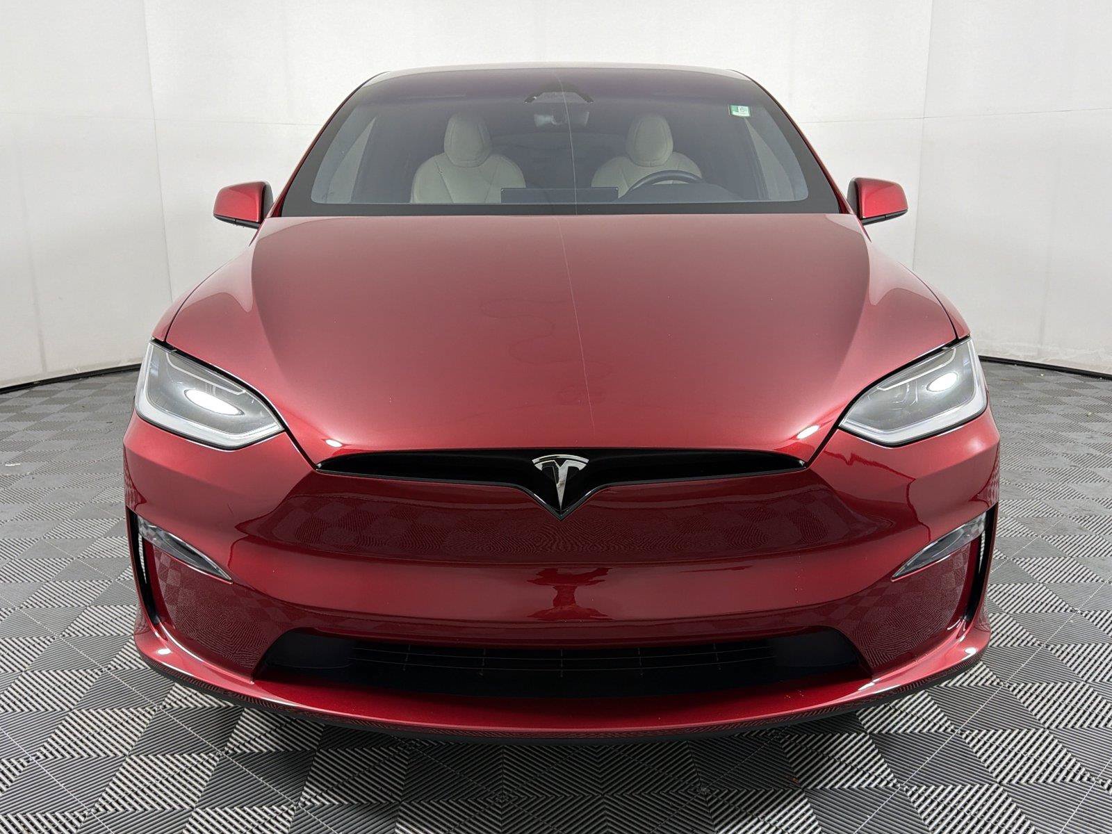 Used 2025 Tesla Model X AWD/4WD image 2