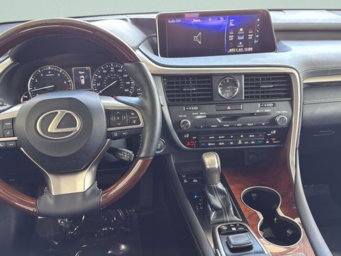 Used 2018 Lexus RX 350L image 37