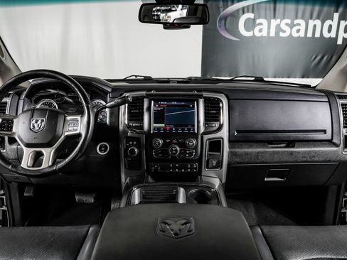Used 2018 RAM 2500 Laramie w/ Sport Appearance Group AWD/4WD image 14