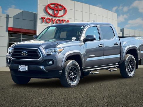 Used 2020 Toyota Tacoma SR5 image 7
