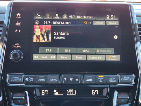 Certified 2023 Honda Odyssey Sport image 11