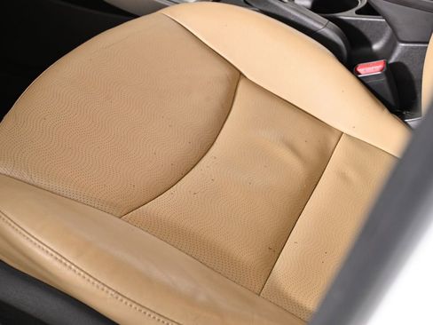 Used 2013 Hyundai Elantra Limited FWD image 19