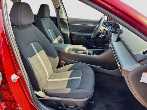 Certified 2025 Hyundai Sonata SEL FWD image 27