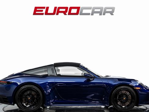 Used 2023 Porsche 911 Targa 4 GTS image 9