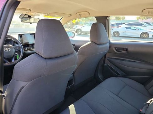 Used 2022 Toyota Corolla LE image 14