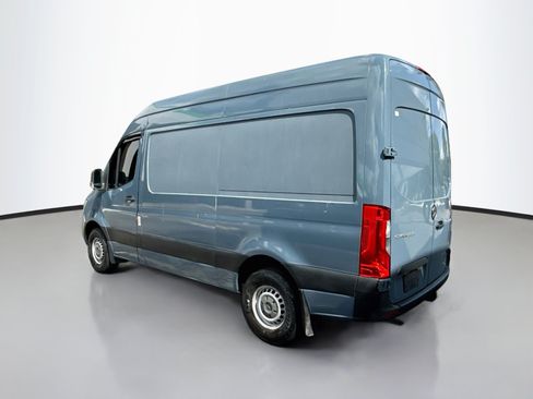 Used 2019 Mercedes-Benz Sprinter 144 image 7