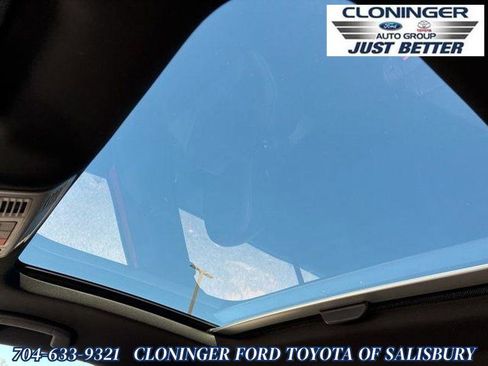 Used 2016 Volkswagen GTI SE image 14