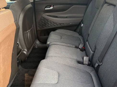 Used 2020 Hyundai Santa Fe SE image 25