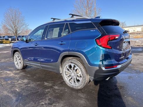 Used 2020 GMC Terrain SLT w/ Preferred Package image 8