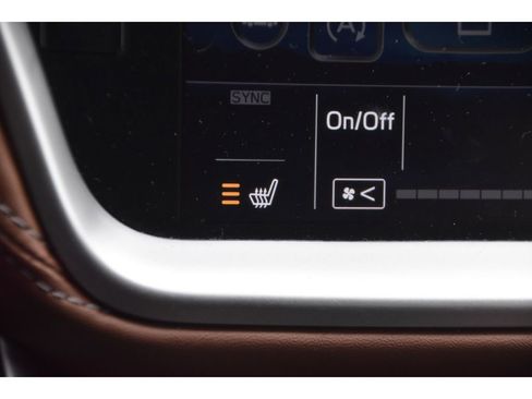 Used 2022 Subaru Outback Touring w/ Popular Package #2 image 24