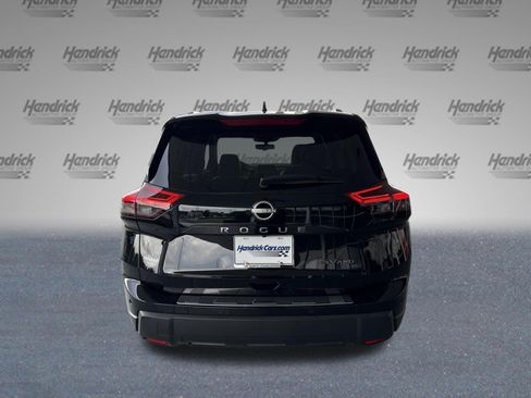 Used 2024 Nissan Rogue SV w/ SV Premium Package AWD/4WD image 8