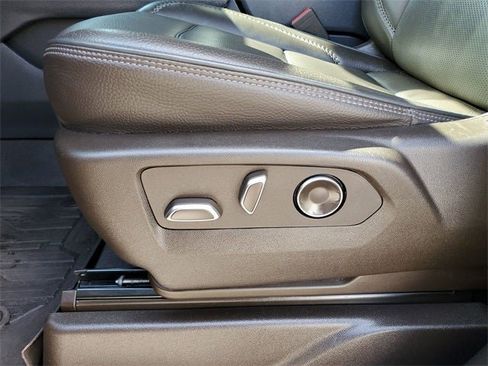 Used 2023 GMC Yukon XL Denali w/ LPO, Floor Liner Package image 73