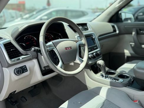 Used 2016 GMC Acadia SLE FWD image 17