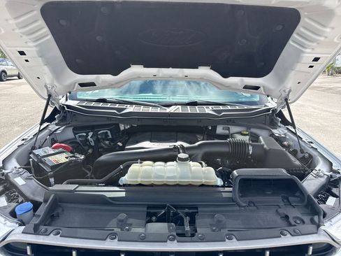 Used 2022 Ford F150 Lariat w/ Equipment Group 502A High AWD/4WD image 32