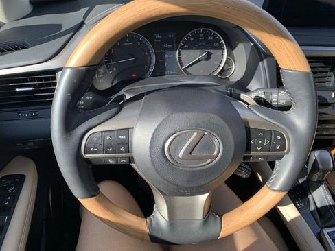 Used 2022 Lexus RX 350 FWD w/ Premium Package image 19