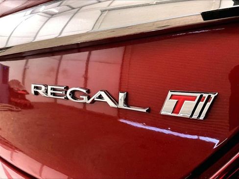 Used 2015 Buick Regal Premium FWD image 13