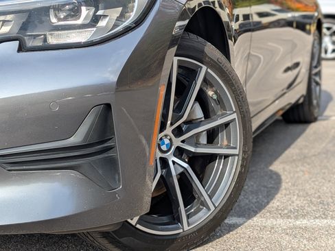 Used 2020 BMW 330i Sedan w/ Driving Assistance Package image 32