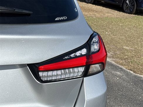 Used 2023 Mitsubishi Outlander Sport ES image 21