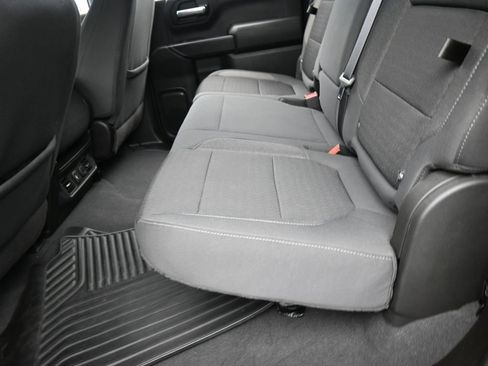 Used 2021 Chevrolet Silverado 1500 LT image 29