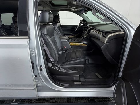 Used 2016 GMC Yukon Denali w/ Open Road Package AWD/4WD image 5