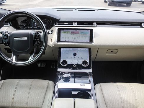 Used 2020 Land Rover Range Rover Velar R-Dynamic S image 12