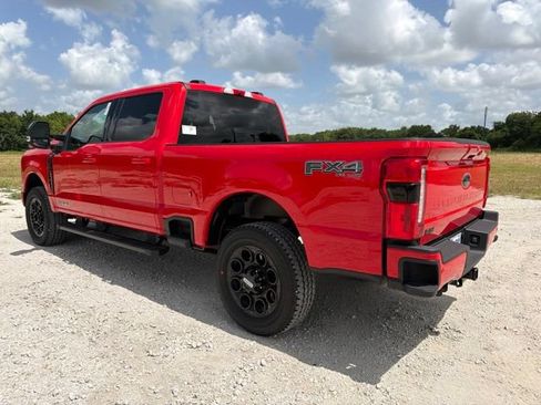 New 2026 Ford F250 Lariat w/ Black Appearance Package AWD/4WD image 6
