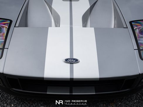 Used 2006 Ford GT image 16