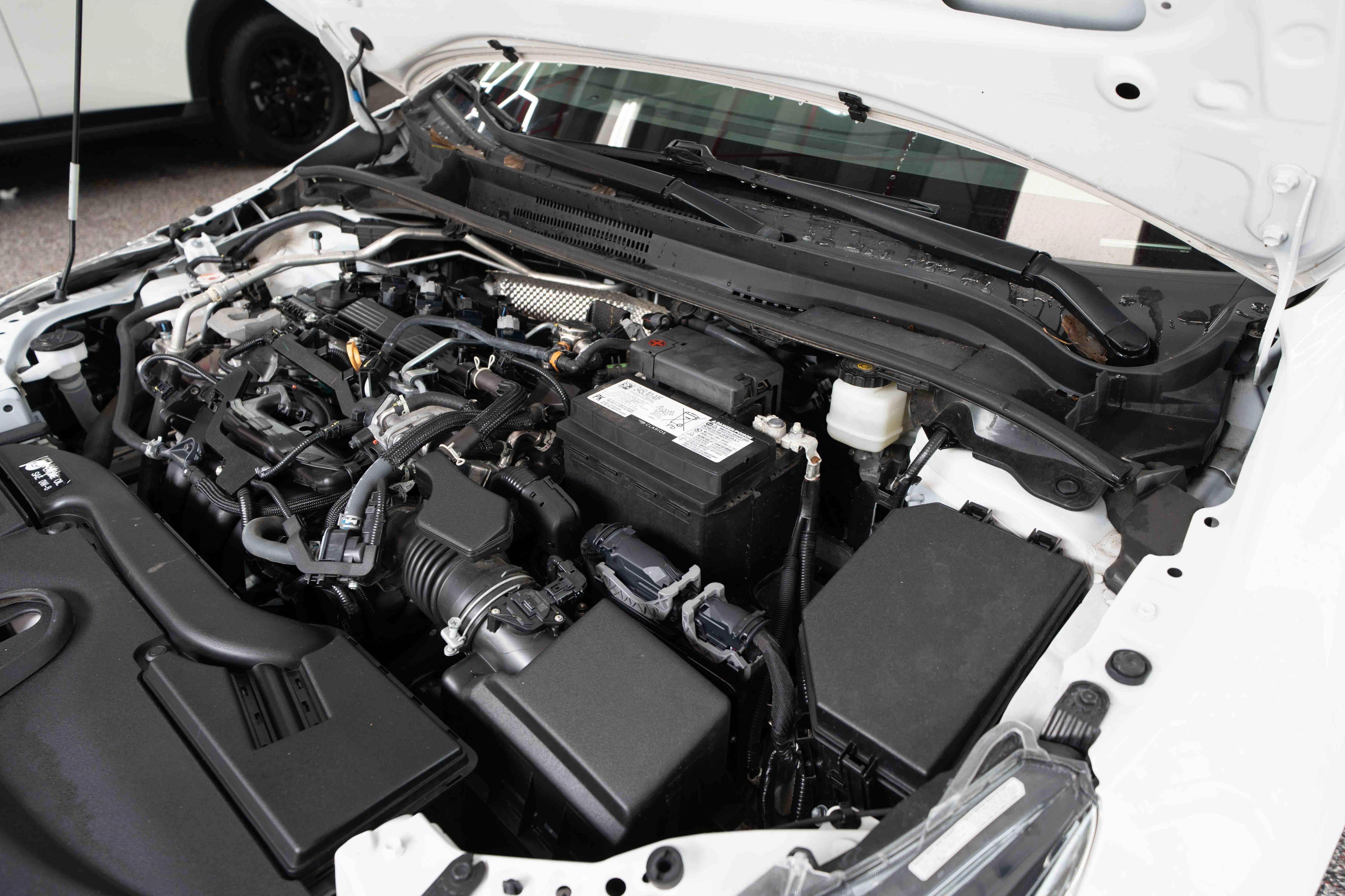 Used 2024 Toyota Corolla LE FWD image 32