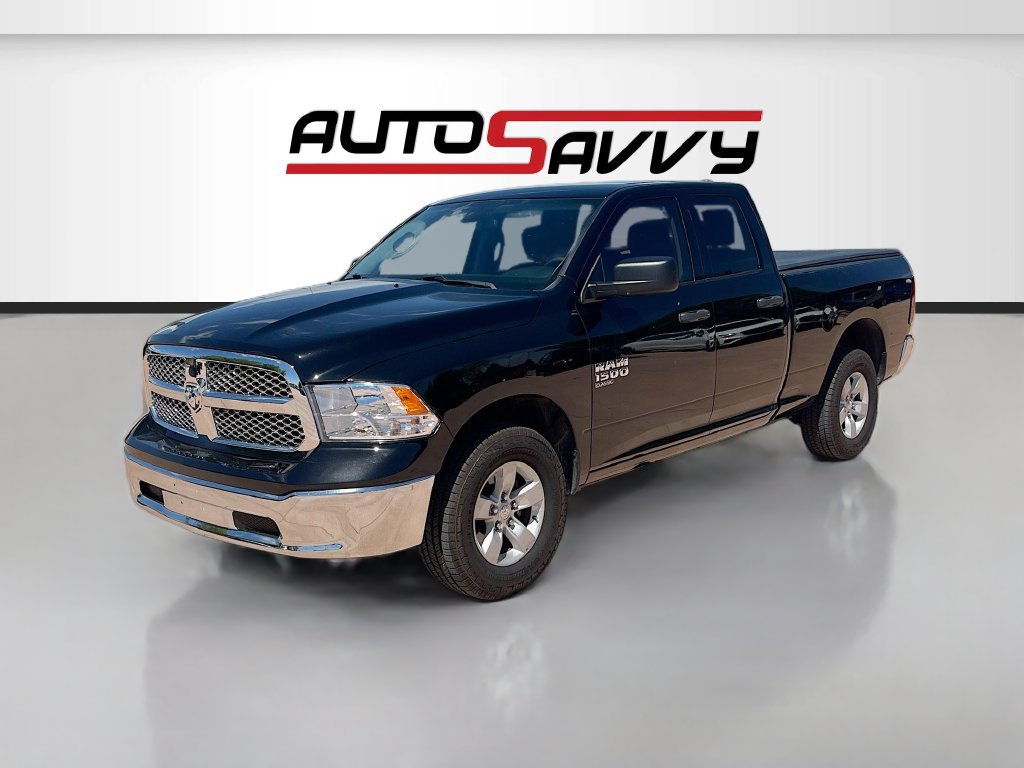 Used 2024 RAM 1500 Classic SLT AWD/4WD image 3