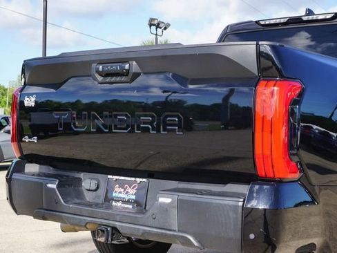 Used 2023 Toyota Tundra SR5 w/ SR5 Premium Package image 5