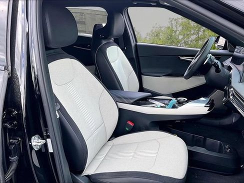 New 2024 Kia EV6 GT-Line w/ GT-Line White Seat Package AWD/4WD image 8