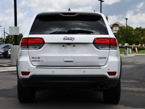 Used 2020 Jeep Grand Cherokee Limited AWD/4WD image 8