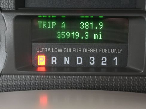 Used 2009 Ford F550 2WD Regular Cab Super Duty image 11