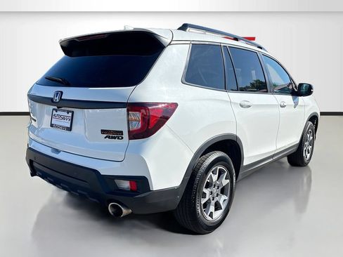 Used 2022 Honda Passport TrailSport image 7
