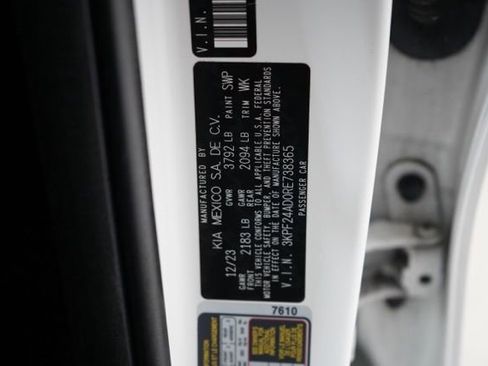 Used 2024 Kia Forte LXS w/ LXS Technology Package image 35