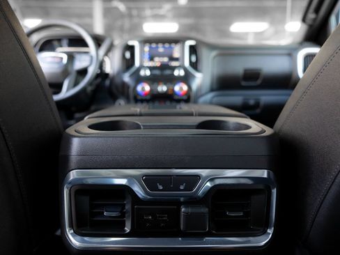 Used 2019 GMC Sierra 1500 AT4 w/ AT4 Premium Package AWD/4WD image 29