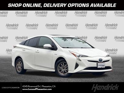 Used 2016 Toyota Prius Three w/ Advanced Technology Package