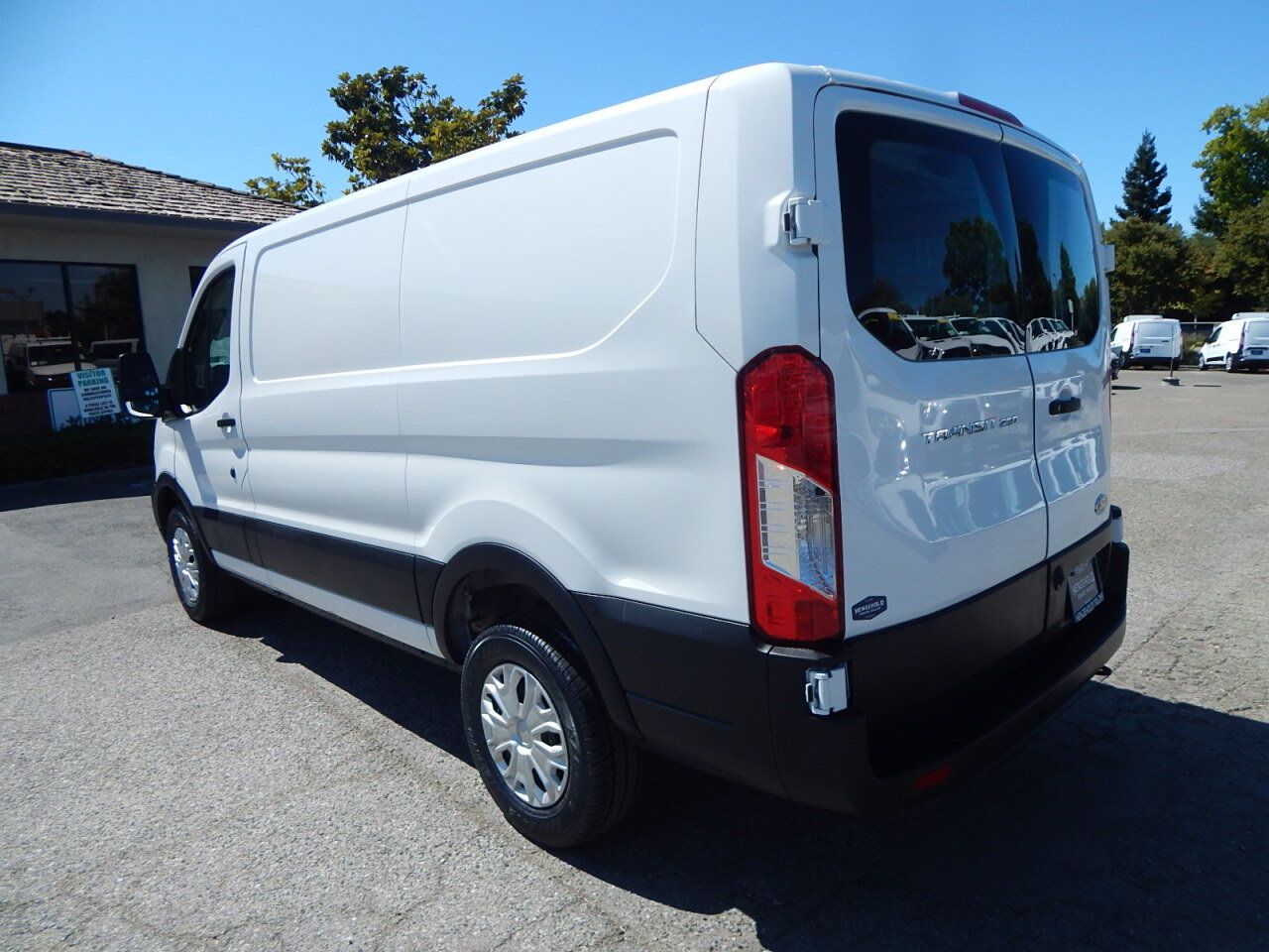 Used 2025 Ford Transit 250 Low Roof w/ Exterior Upgrade Package RWD image 6