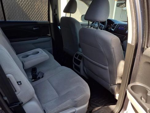 Used 2018 Honda Pilot LX image 20