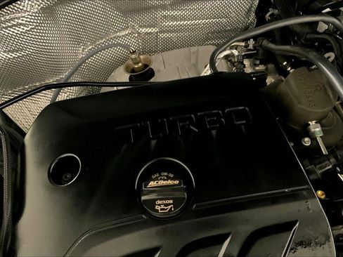 Used 2025 Chevrolet TrailBlazer LT image 30