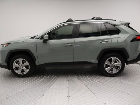Certified 2021 Toyota RAV4 XLE Premium AWD/4WD image 12