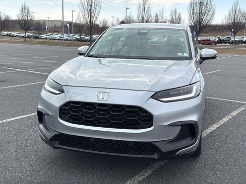 Used 2023 Honda HR-V LX image 16