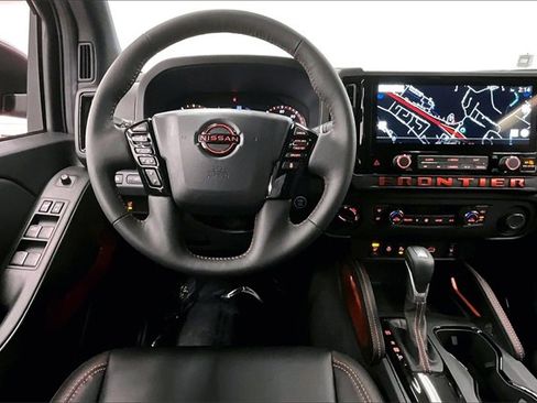 New 2025 Nissan Frontier PRO-4X w/ Pro Premium Package image 20
