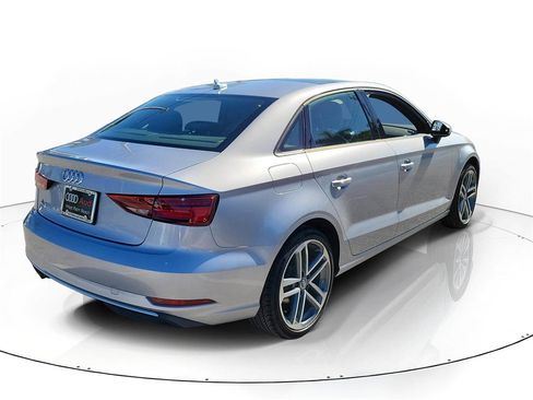 Used 2018 Audi A3 2.0T Premium w/ Convenience Package image 4