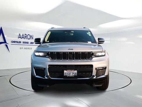 Used 2021 Jeep Grand Cherokee L Limited RWD image 4